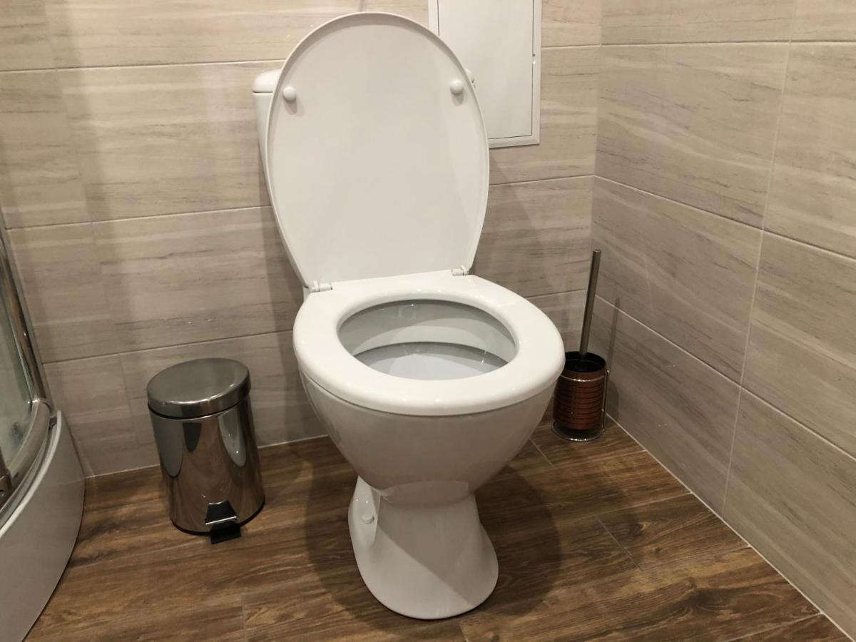 Квартира С Двумя Комнатами В Ж/К Атлант Dnipro Ngoại thất bức ảnh